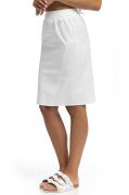 Biała spódnica medyczna damska 07 – klasyczny fason do pracy