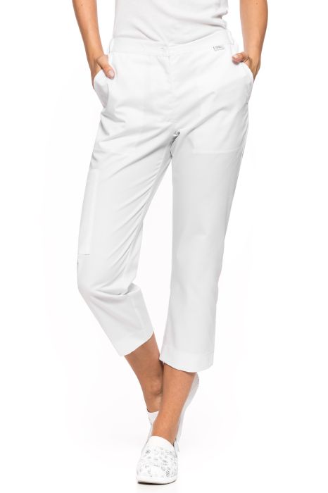 Białe spodnie kucharskie 7/8 bermudy z regulacją w pasie.